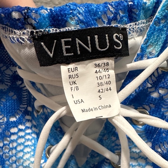 🌸 Venus Spaghetti Strap Tie Front Lined Blue & White Floral Maxi Dress – SZ S - Picture 2 of 5